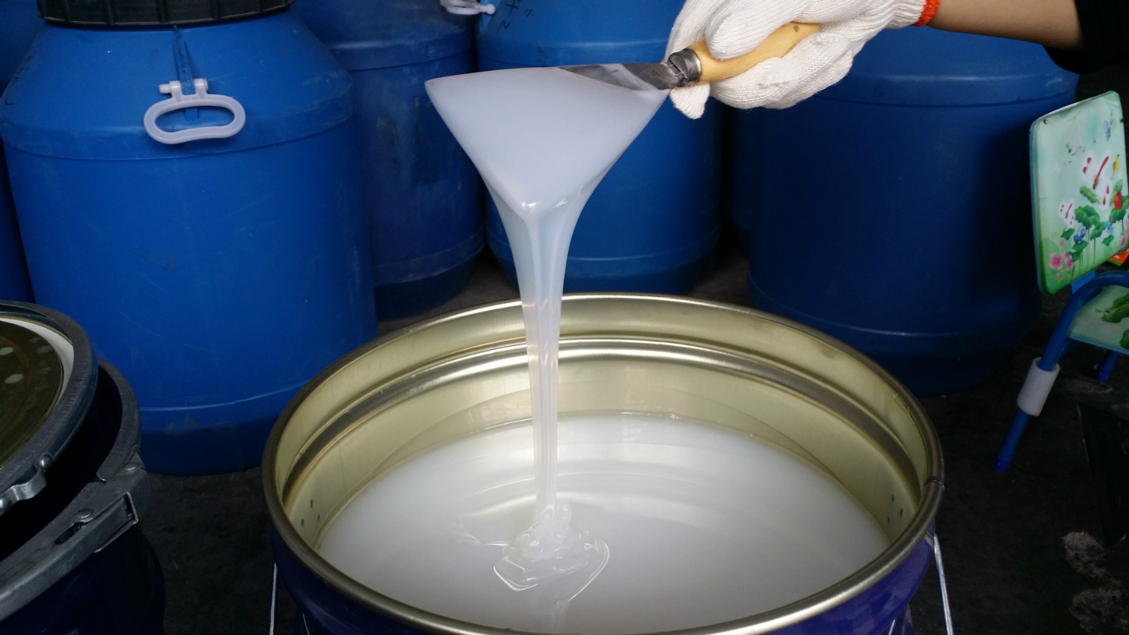 工業(yè)級(jí)模具硅膠膨脹怎么辦 ？