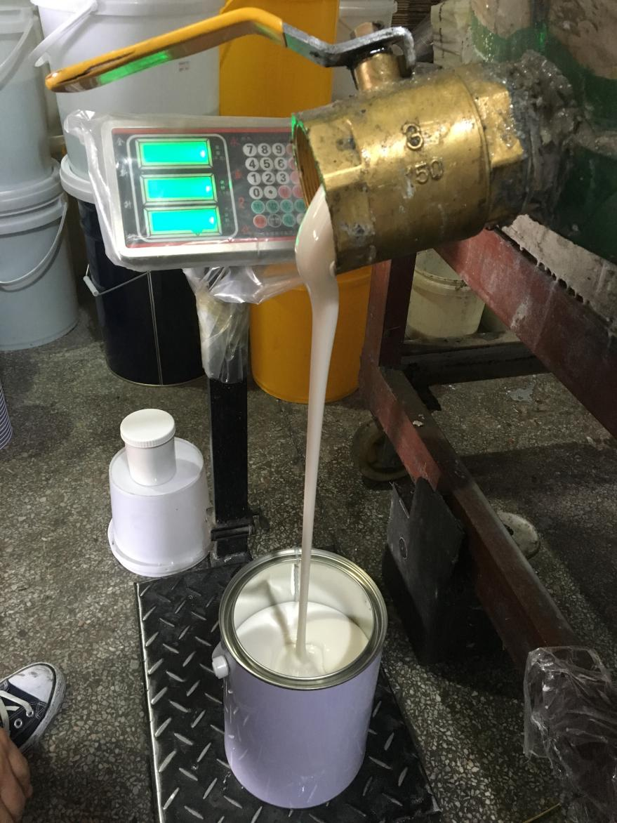 液態(tài)硅膠產(chǎn)品出現(xiàn)流紋路的原因是什么？