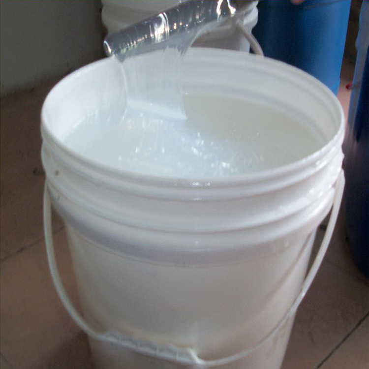 透明液體硅膠產(chǎn)品為什么會(huì)發(fā)黃？